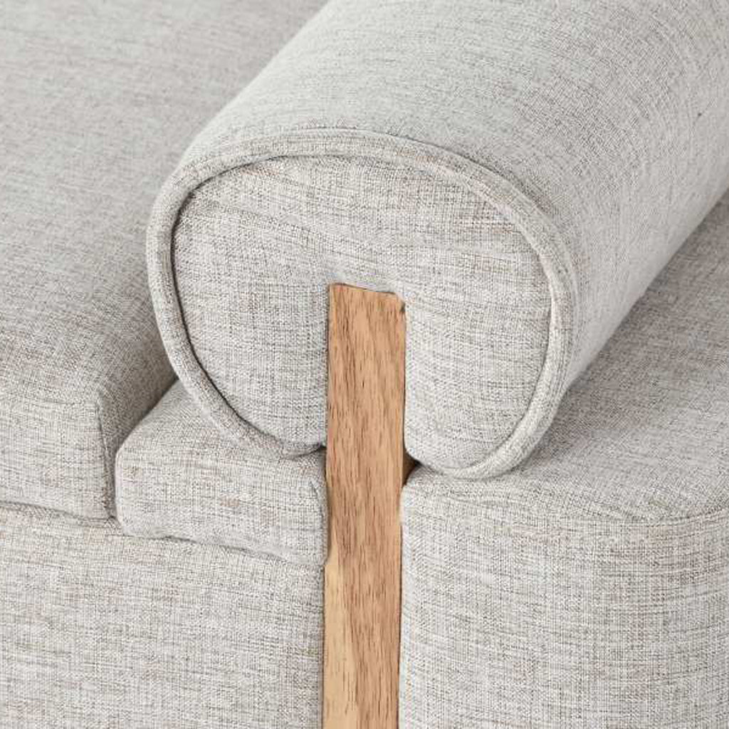 Banqueta Cinza de Tecido e Madeira com Arrumação 120x45x50 SERENA - Image 4