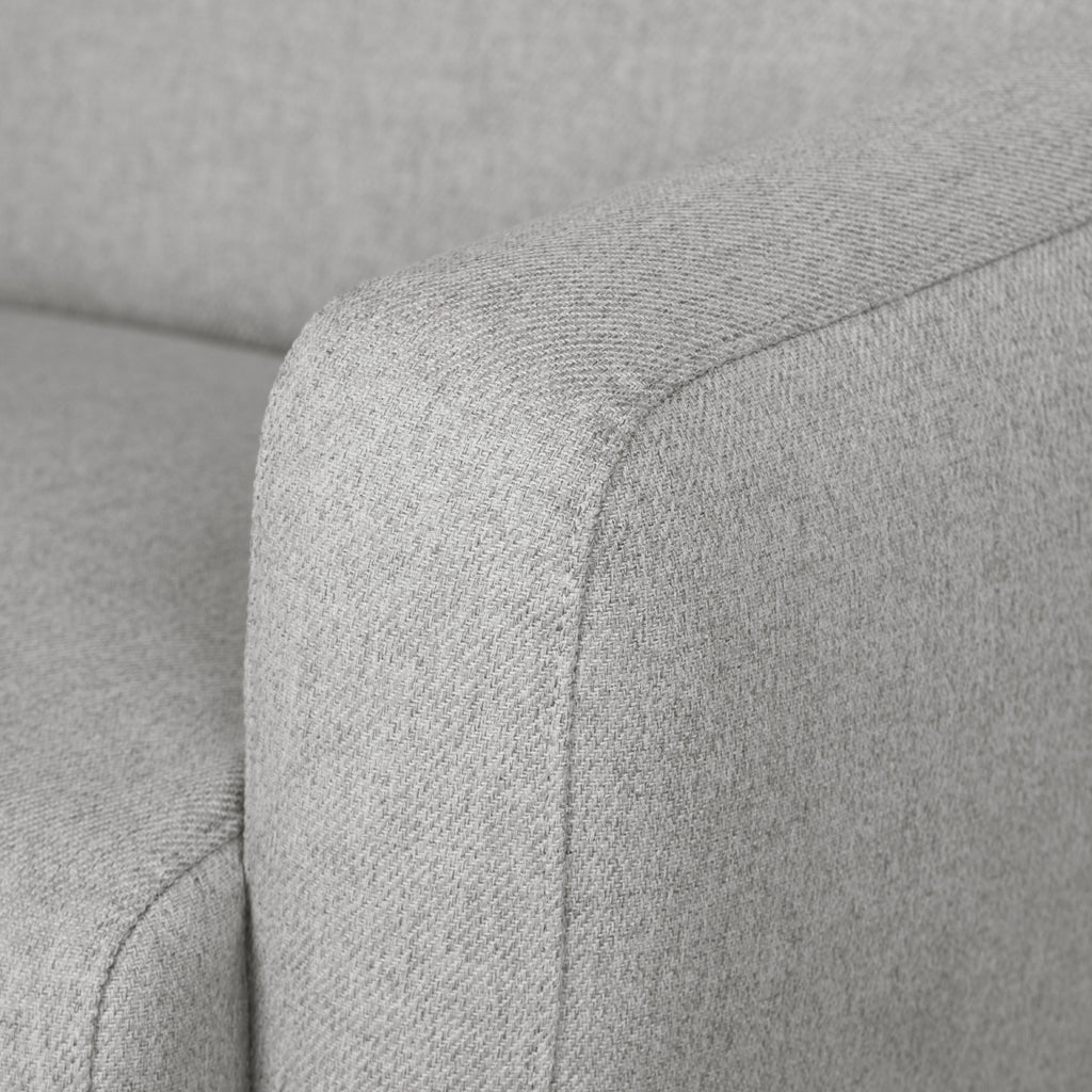 Cadeirão MARLON Design Escandinavo | Estilo Vintage Minimalista - Image 6