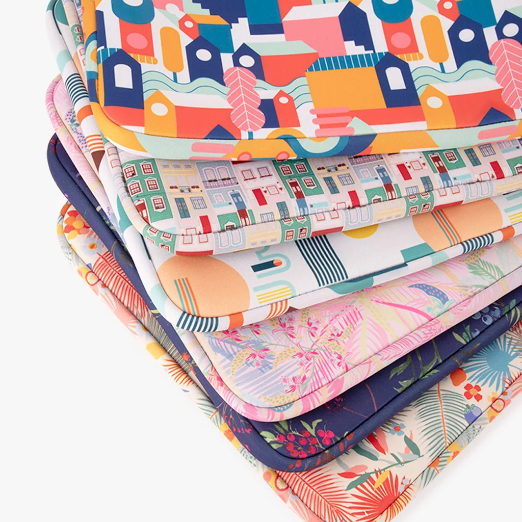 Capa para Portátil Neoprene Gatos CAT IN THE CITY - Image 5