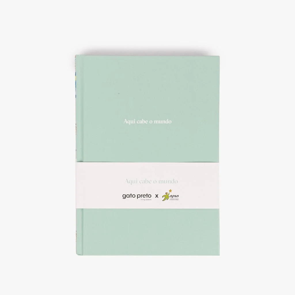 Journal Gatos Verde A5 – Aqui Cabe o Mundo | Design by Gato Preto x APSA - Image 3