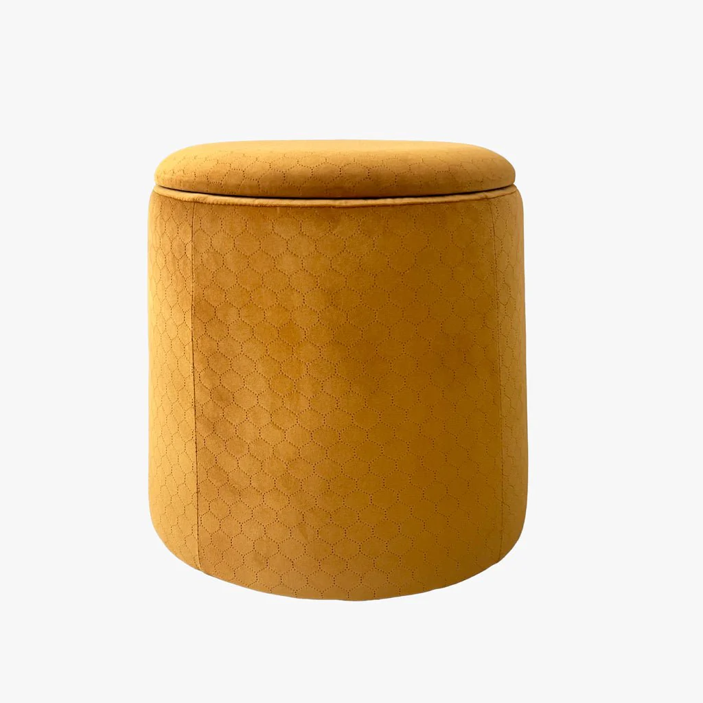 Pouf Mostarda de Veludo com padrão e arrumação LUCENA - Image 3